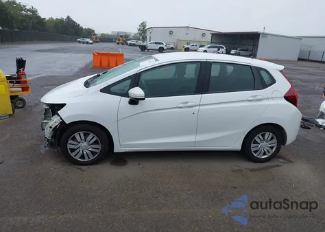 2015 Honda Fit Lx z USA, uszkodzony, nr VIN 3HGGK5H59FM787463